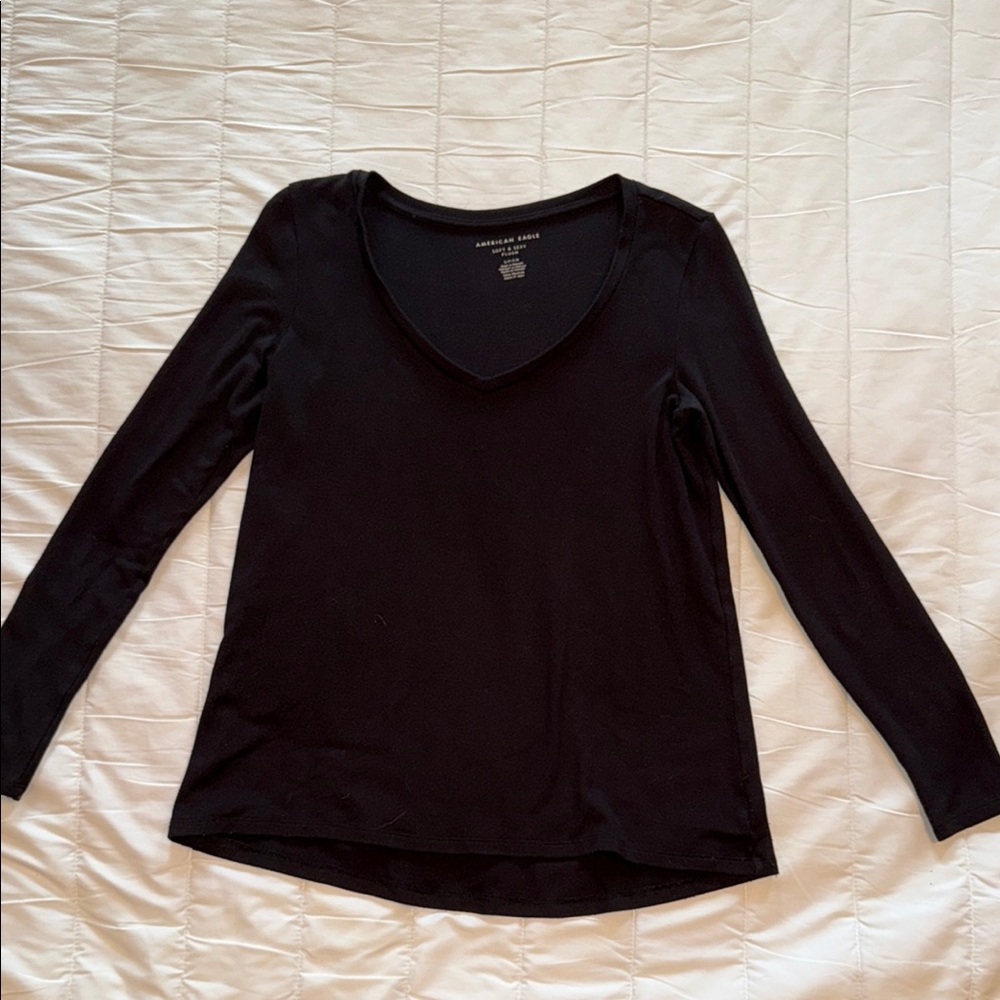 American Eagle Outfitters Black Fitted Blouse